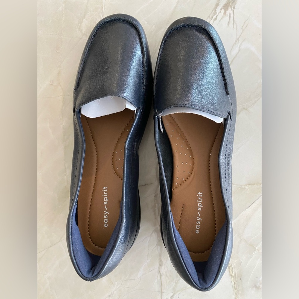 Easy Spirit Abide Leather Flats Navy Blue NEW 9WW